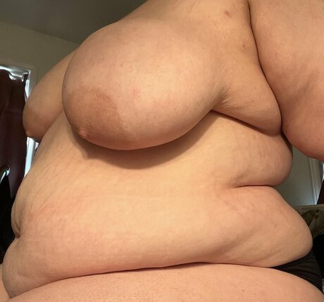 YouMystMe pornstar perfect pics