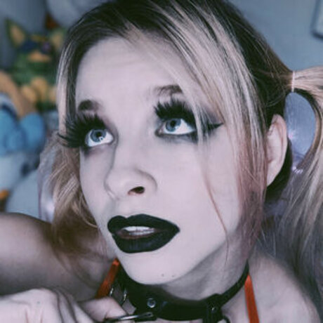 xKayweex top model img