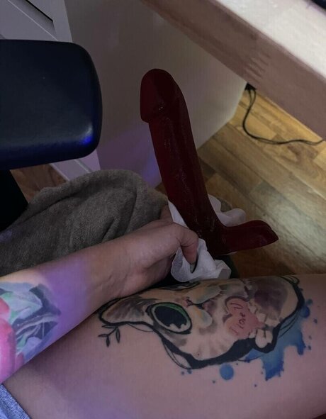 leonesan xxx model images