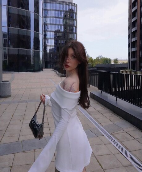 leonesan star adult pics