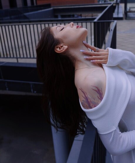 teen lesbian onlyfans free porn picture