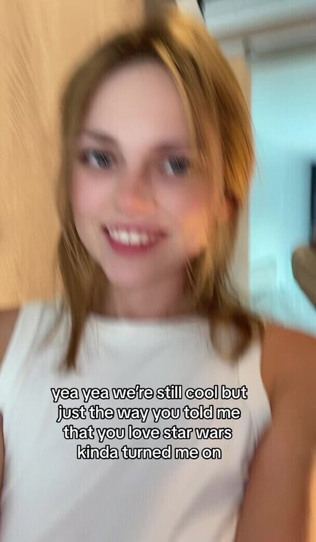 Velvet Tatti hot actress gallery