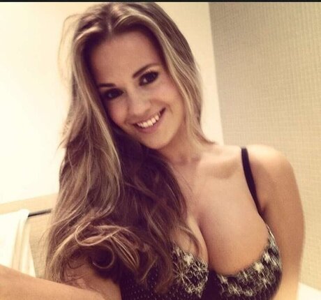 Emma Kuziara pretty pornstar picture