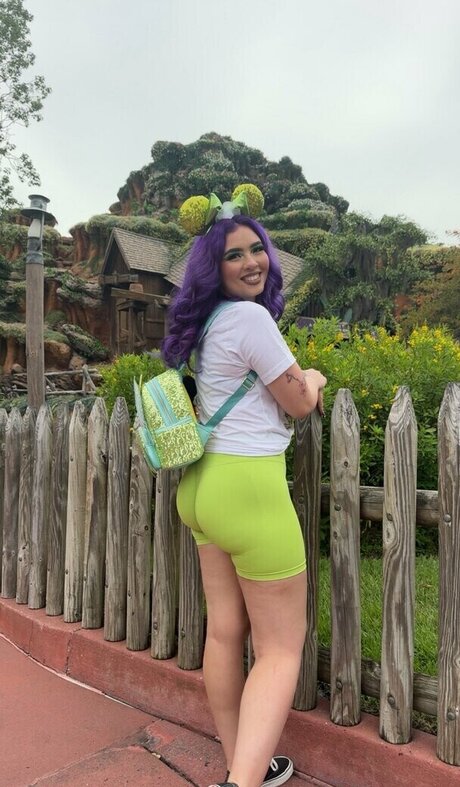 Mary Liven star images