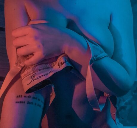 Masha Hima Boosty pornstar adult pics