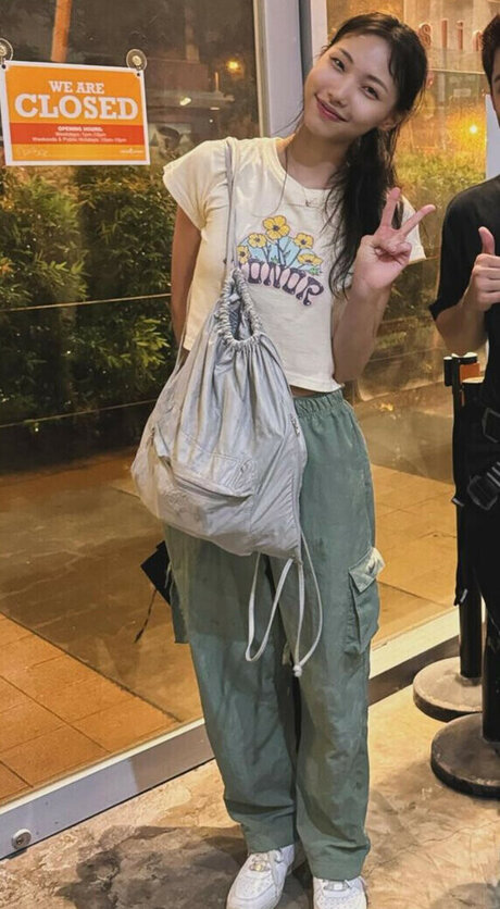 japanese teen onlyfans sexy picture