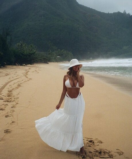 Pia Volckmann naked star photos