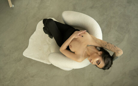 Juliaa Sucharska sexy actress pics