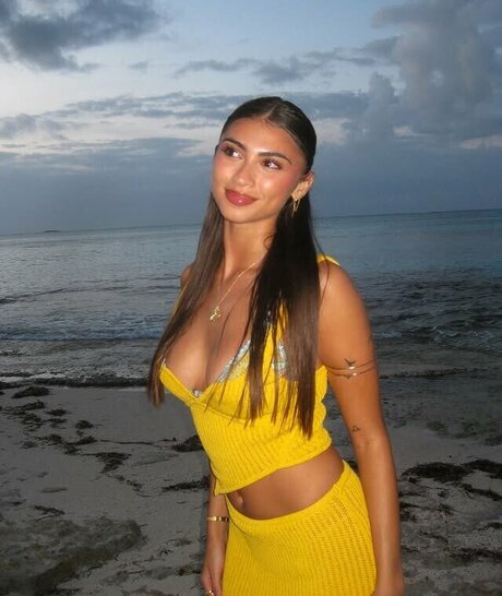 Bella Ramirez exclusive model images