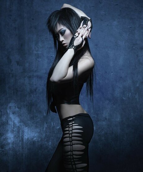 Connie Han star sex image