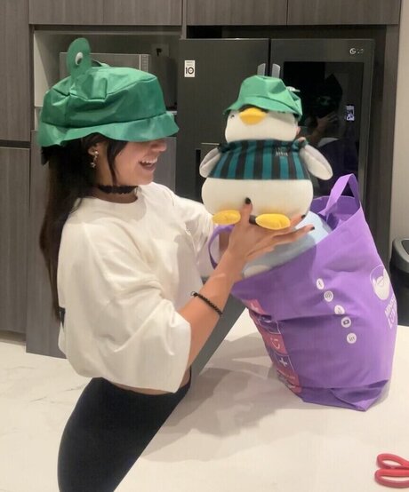 Alanalarana star nude photos