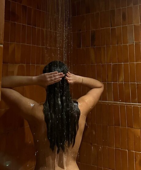 Jessicvpimentel model high quality pic