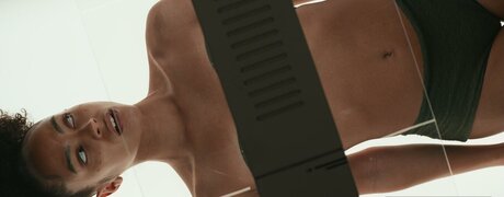 Lou Llobell nudes star pics