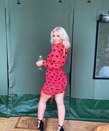 Jess Davies hot star gallery