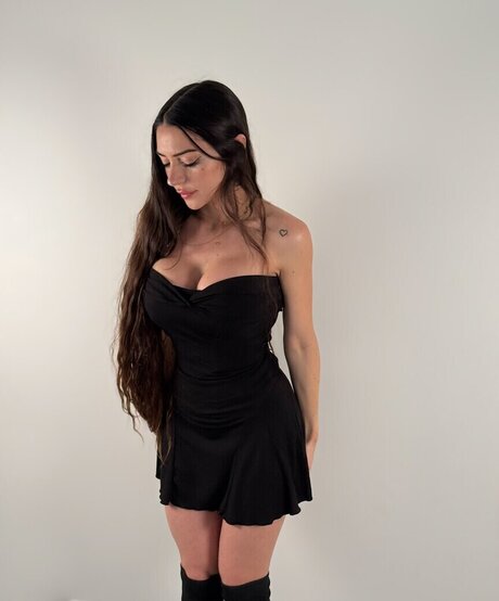 Sunmerjoy model naked archive