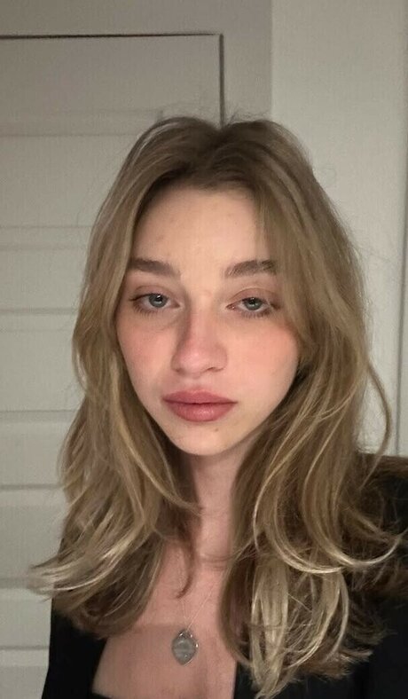 Nursevirg model adult images