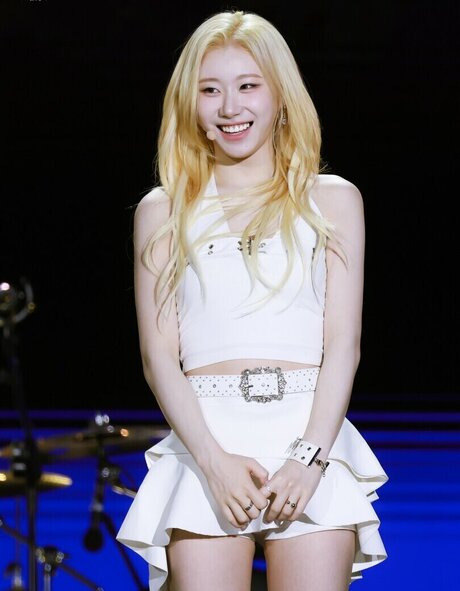 Chaeryeong pornstar nudes photos