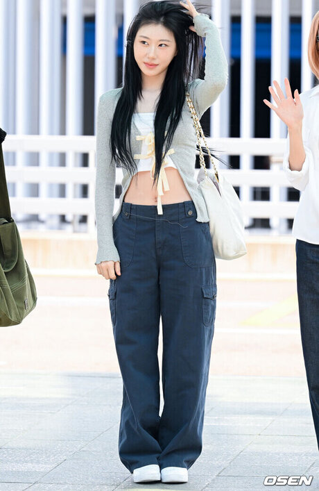 Chaeryeong nice pornstar pics