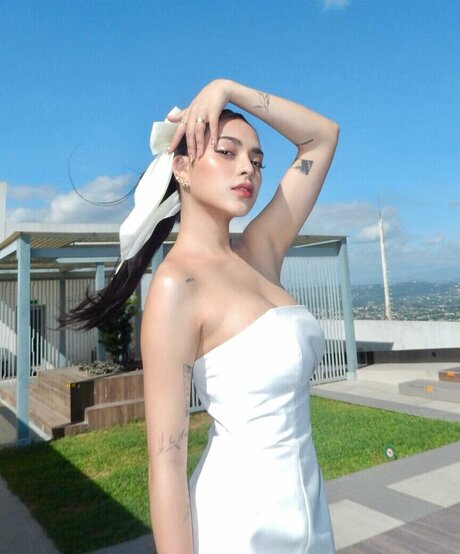 mikslmnc high quality actress photo