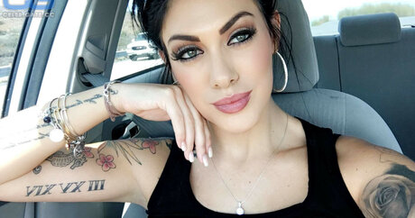 Ana Lorde perfect pornstar galleries