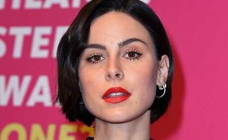 skinny blonde milf onlyfans top pic