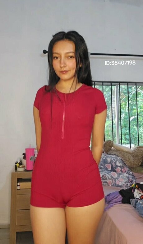 Ivonnita Bastida model top pictures