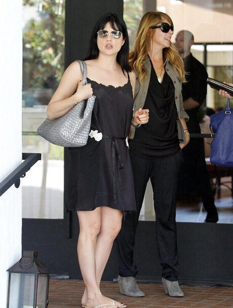 Selma Blair adult star pics