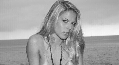 Morango Collection model high quality photos