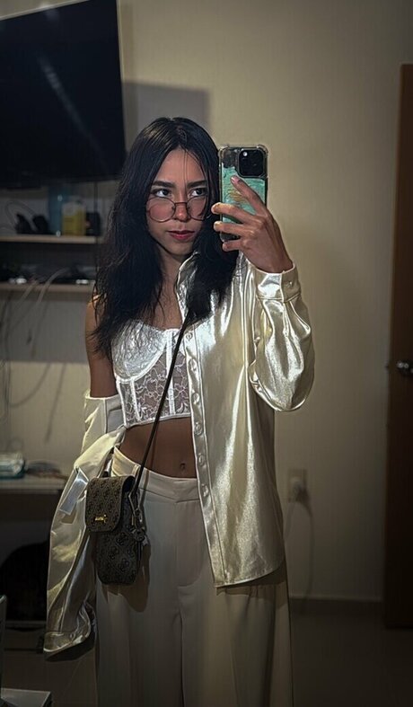 mouth onlyfans pretty photo