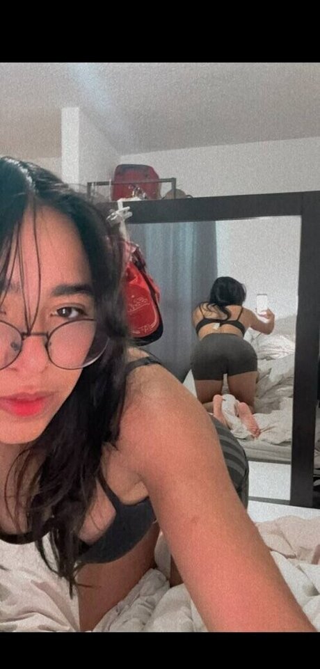 Daiden naked model archive