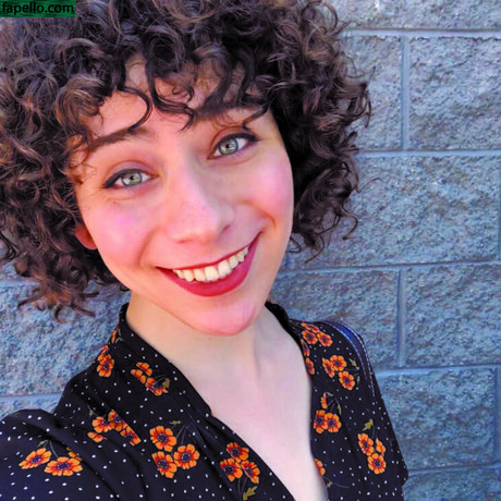 Julia Kaye model exclusive photo