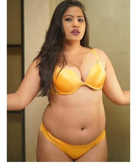 Anjali Gaud nude pornstar pics