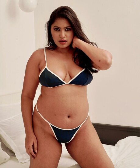 Anjali Gaud model naked image