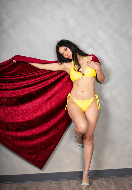 Bessy Q perfect pornstar photo