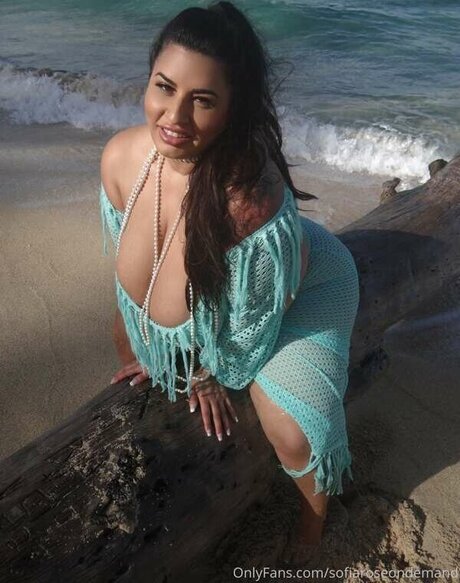 Sofia Rose sex model pics