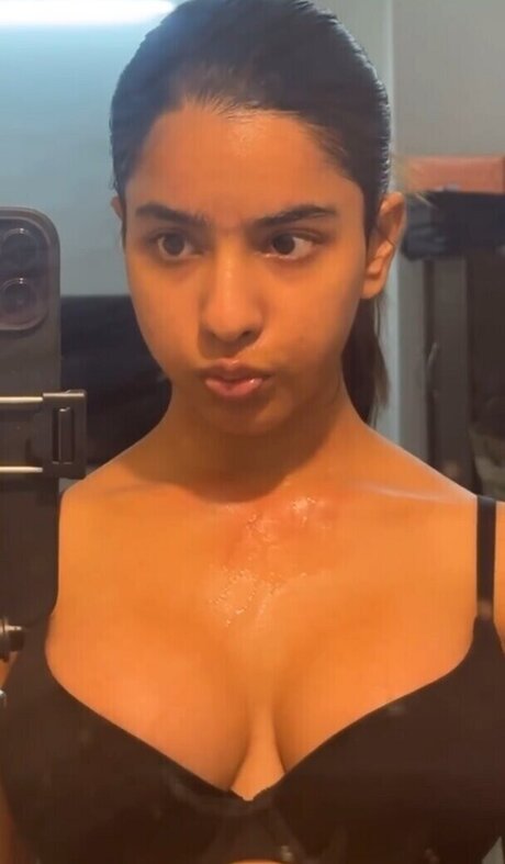 titty fuck onlyfans beautiful xxx galleries