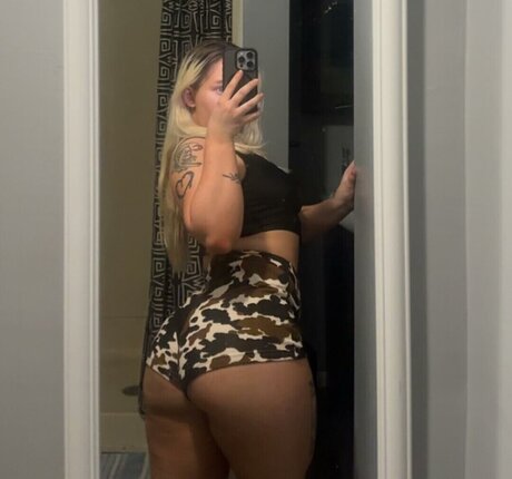 streamer onlyfans beautiful xxx pic