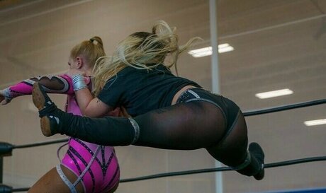 Ivy Malibu star sex photo