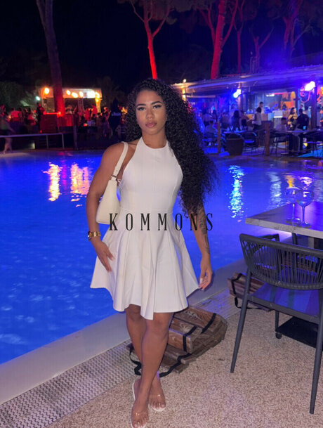 m alicees2 adult actress image