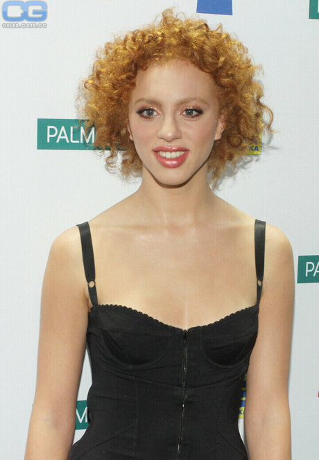 Anna Ermakova pretty star images