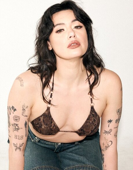 Becca Brown star perfect pic