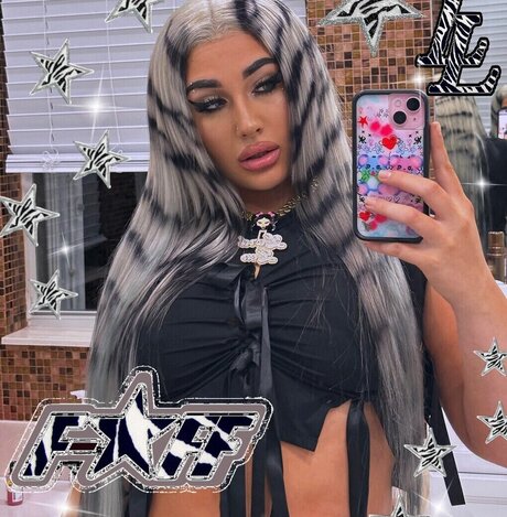 Lord Len xxx model photos