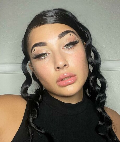 Lord Len pretty actress galleries