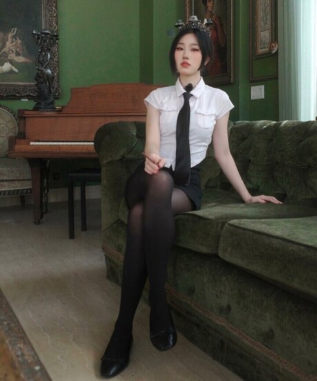 Lo3tus sexy model pics