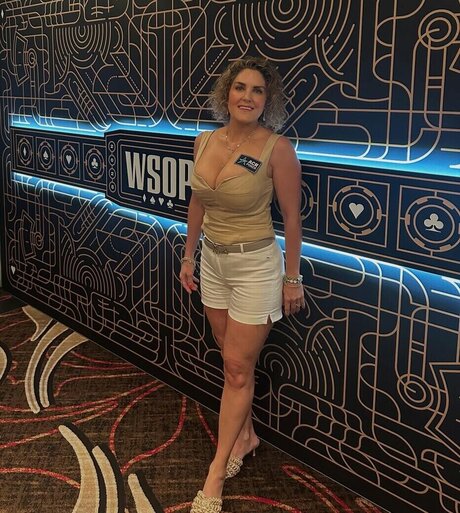 Storage Wars adult star gallery