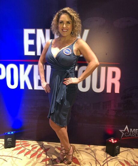 Storage Wars nudes star pics