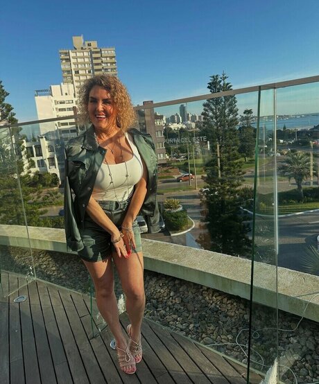 Storage Wars naked star archive