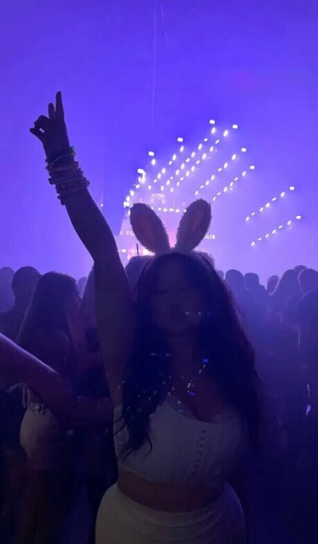 keziahmoua pretty pornstar images