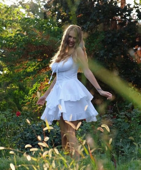 Milena Melnichuk model sexy picture