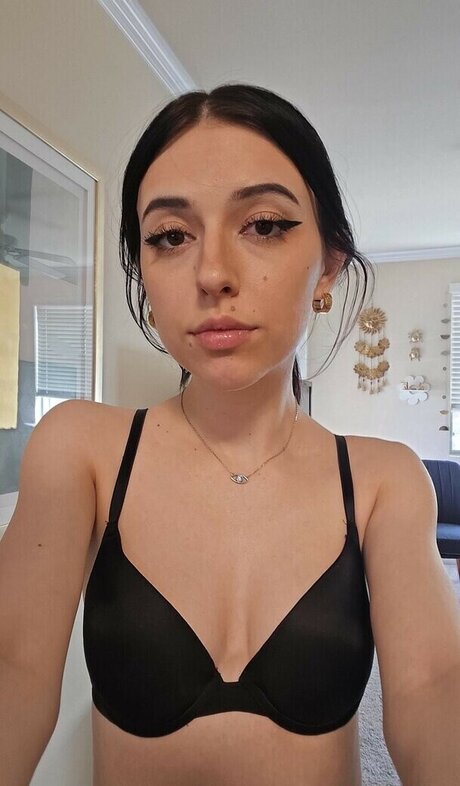 Brady lynn high quality pornstar img